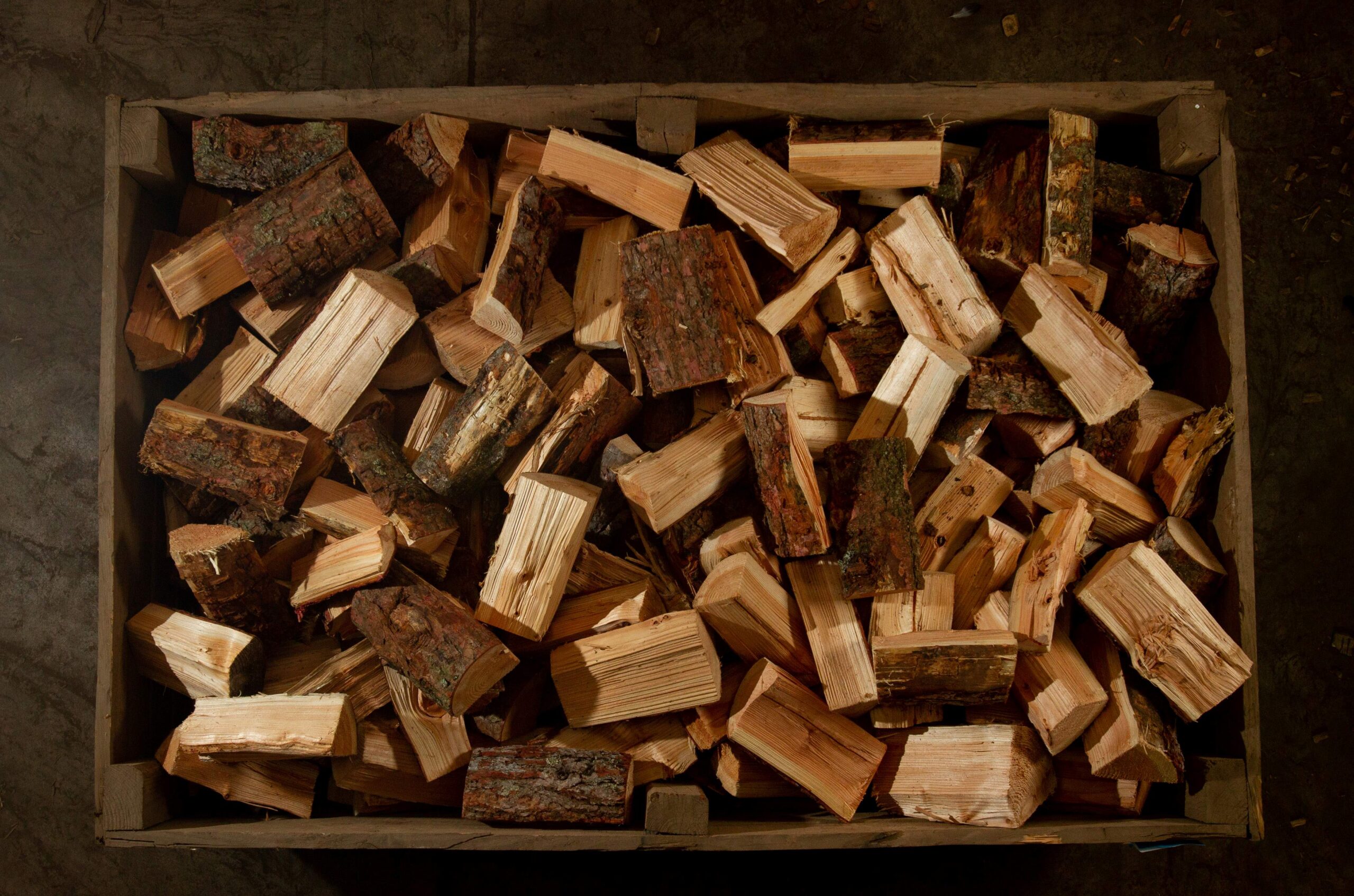 An image of Firewood Express kiln dried firewood logs